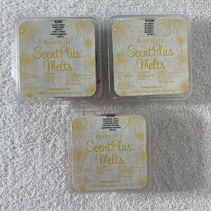 PartyLite ScentPlus Wax Melts Black Cherry Mahogany Apple Be Happy!